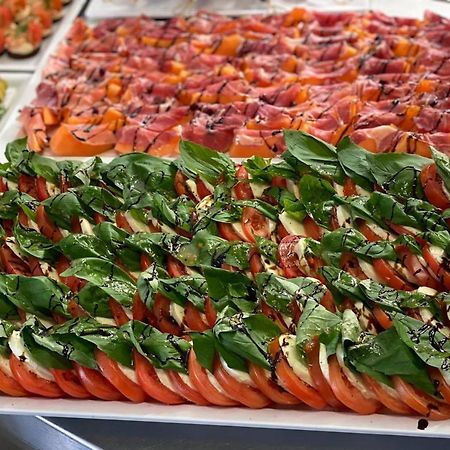 Hotel Toscana Borna Dış mekan fotoğraf